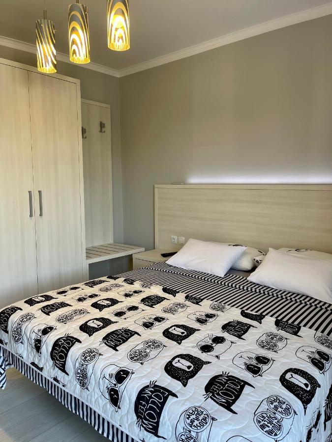 Apartments Prestige ペトルチャネ エクステリア 写真
